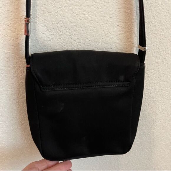 Guess Black Nylon Messenger Bag‎ - Picture 1 of 10